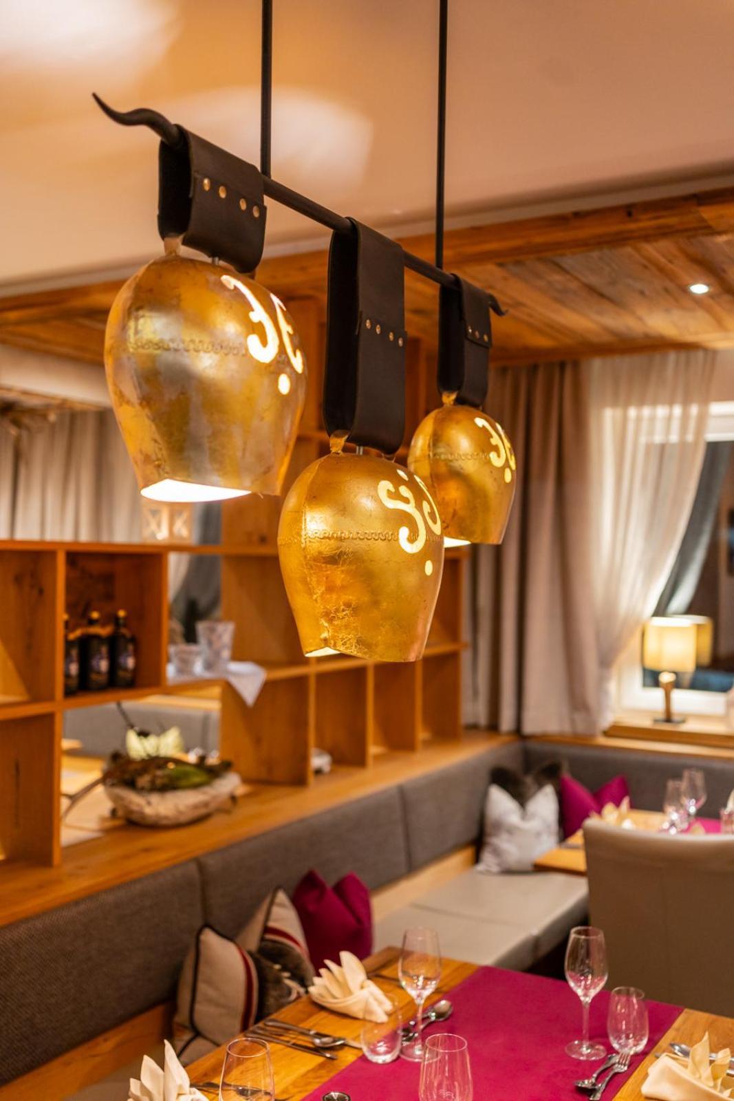 Wander- Und Wellnesshotel Kanzler Bad Mitterndorf Eksteriør billede