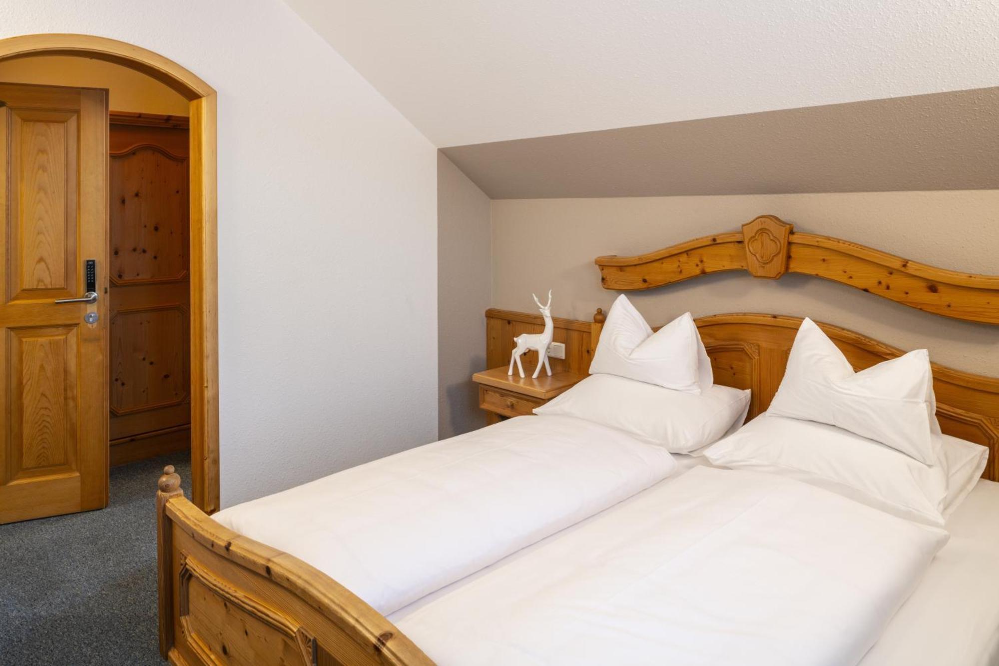 Wander- Und Wellnesshotel Kanzler Bad Mitterndorf Eksteriør billede